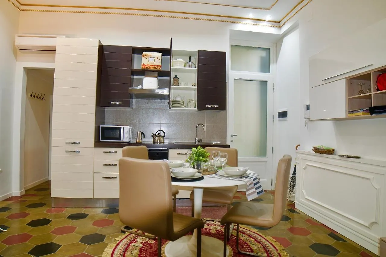 Apartmán Splendido Trilocale Zona Isola Milán 0*,  Itálie